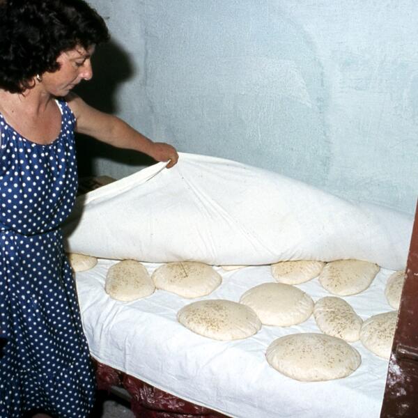 1985  S.Lucia del Mela- sagra del pane