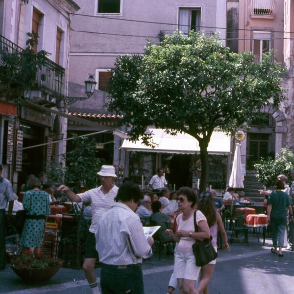1987  Taormina